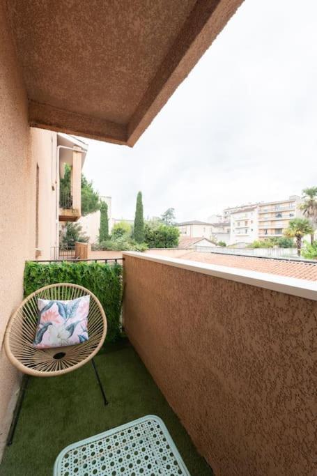 Cachette Chic A Montauban Apartment Luaran gambar